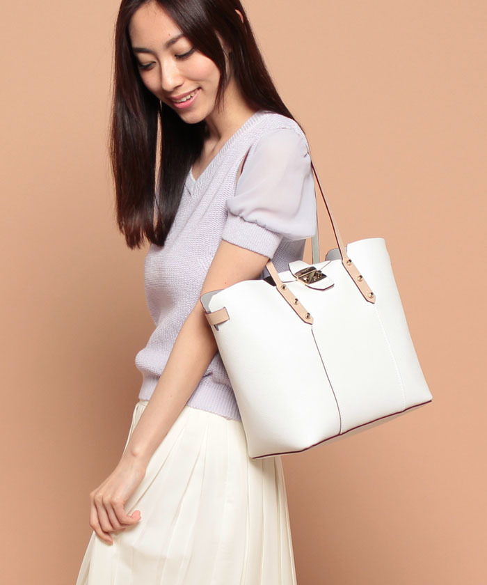 FURLA(フルラ)【ガイア】バッグ(チョーク(オフホワイト)).jpg
