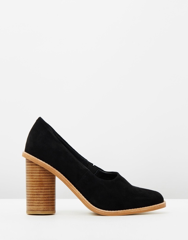 Kelly Heels.jpg