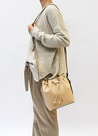 MODALU(モダルー) AMBER small 巾着ショルダーバッグ .jpg